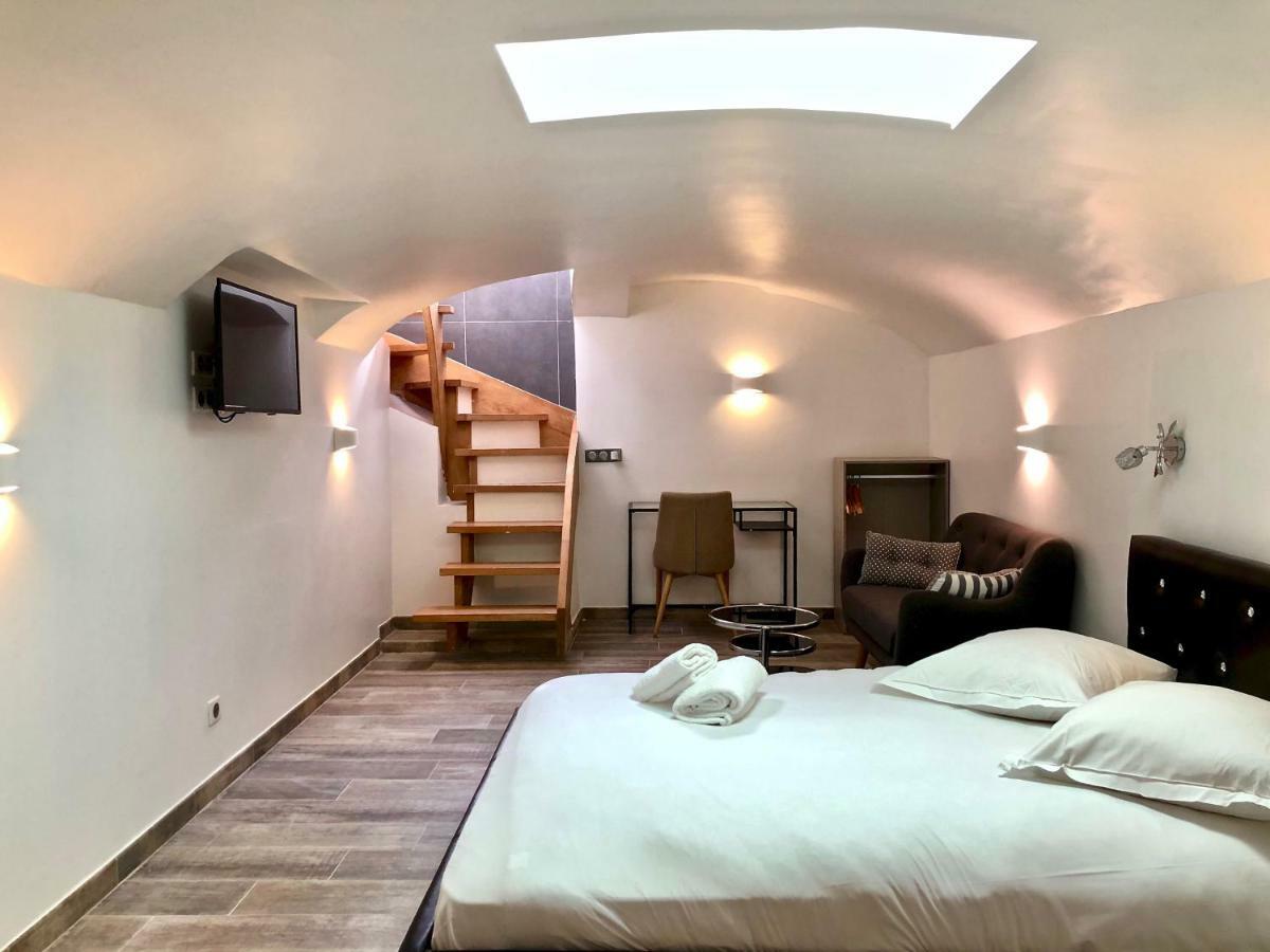 Little Plaza Appart'Hotel Lille Exterior photo