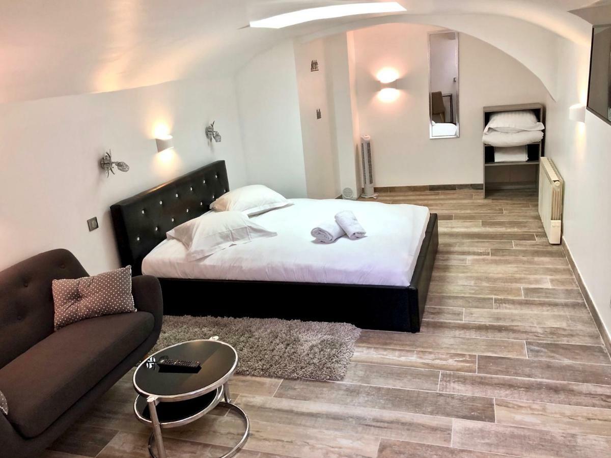 Little Plaza Appart'Hotel Lille Exterior photo